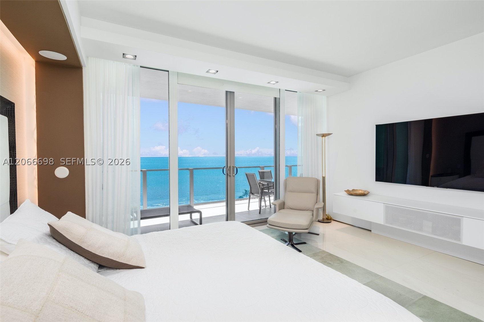 360 Ocean Dr #804S, Key Biscayne FL 33149