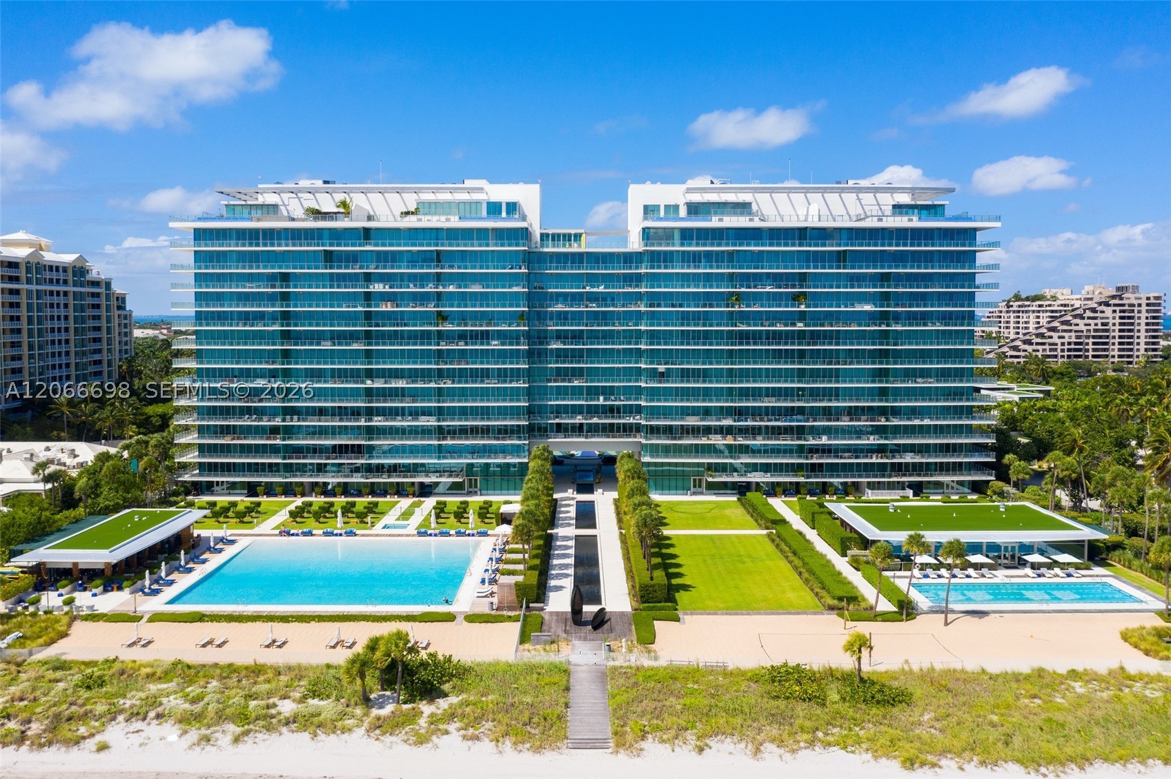 360 Ocean Dr #804S, Key Biscayne FL 33149