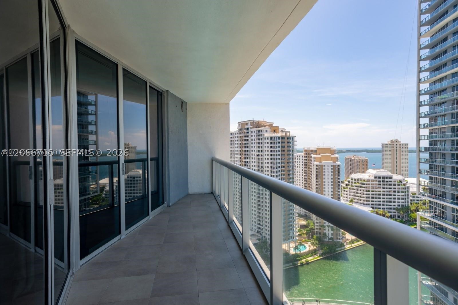 475 Brickell Ave #2511, Miami FL 33131