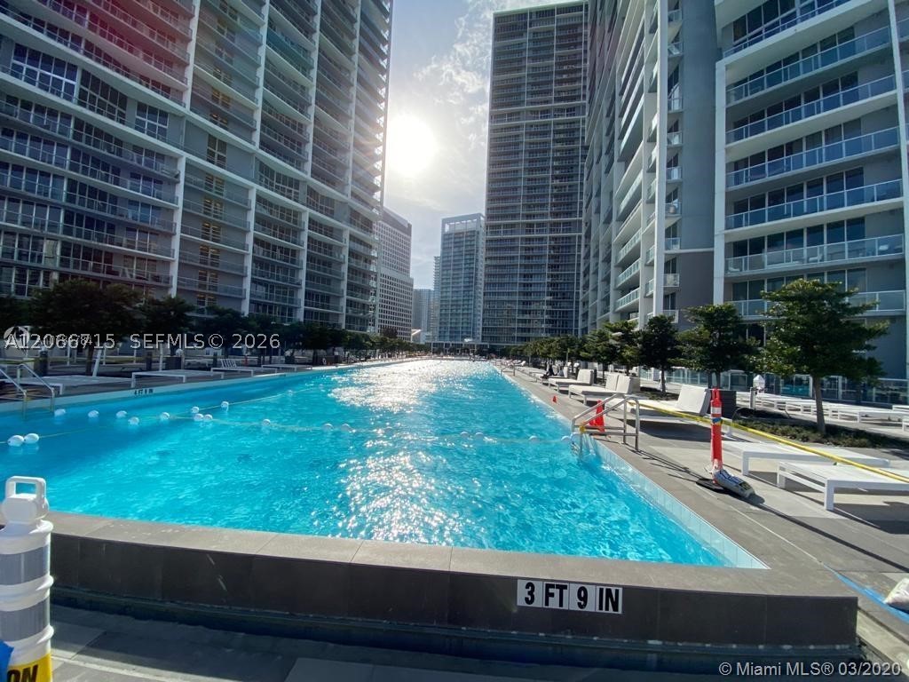 475 Brickell Ave #2511, Miami FL 33131