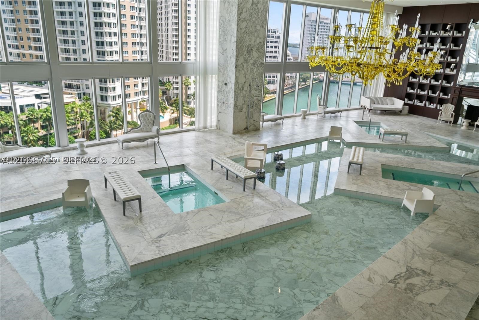 475 Brickell Ave #2511, Miami FL 33131