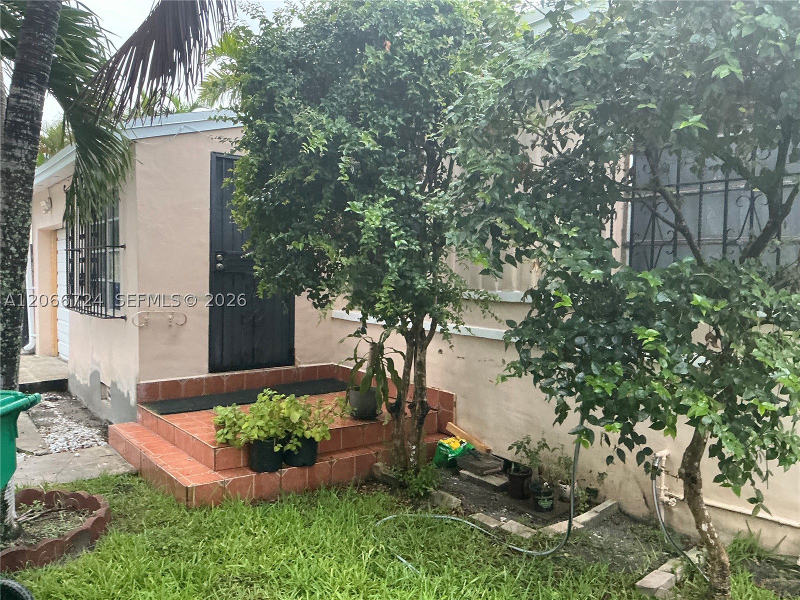 1855 NW 32nd St, Miami FL 33142