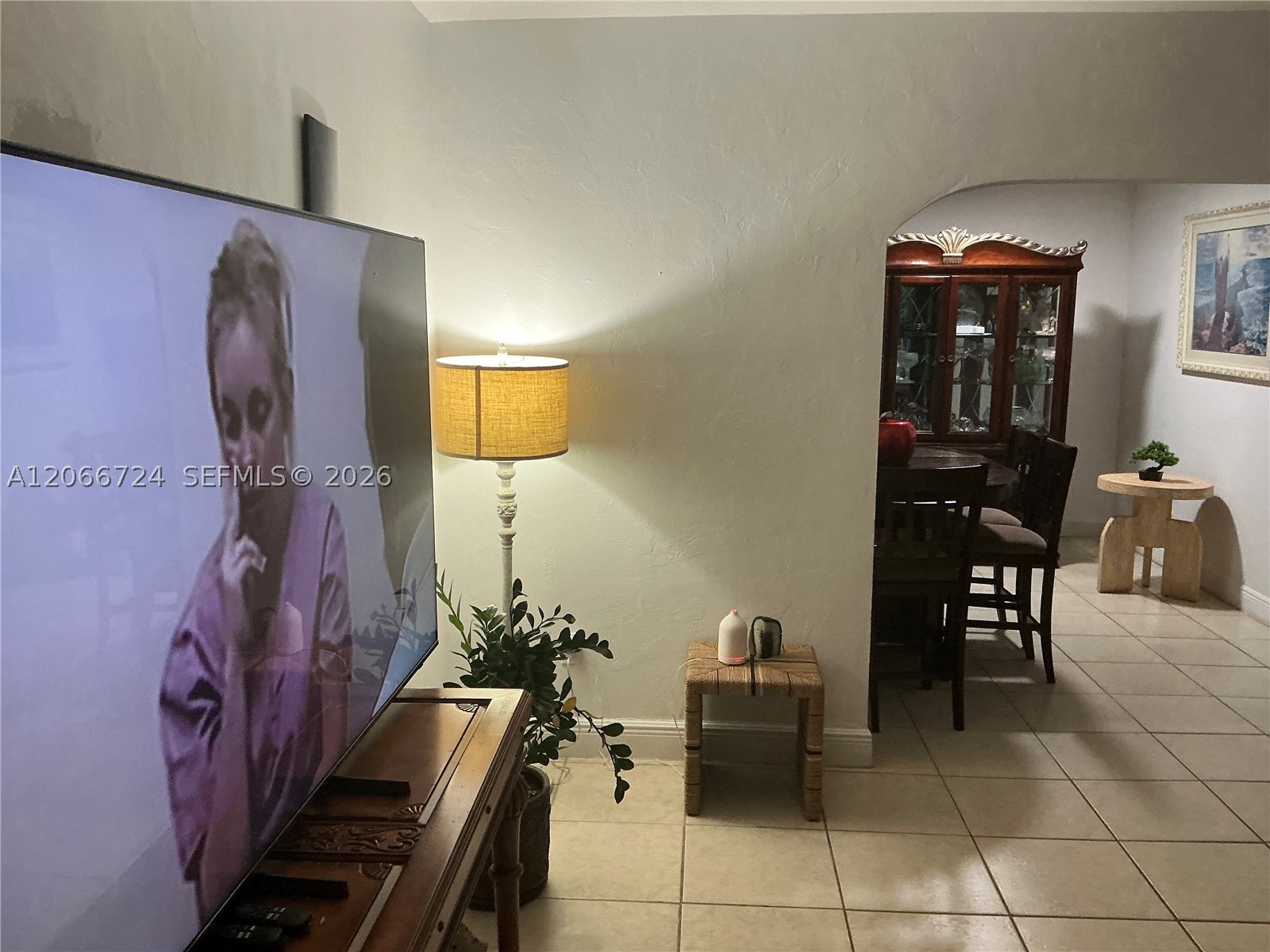 1855 NW 32nd St, Miami FL 33142