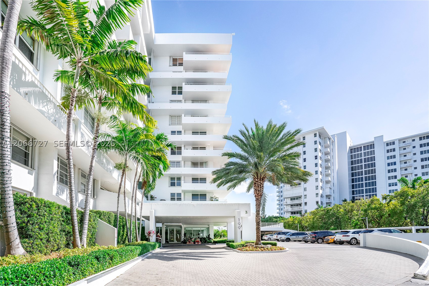 199 Ocean Lane Dr #1207, Key Biscayne FL 33149