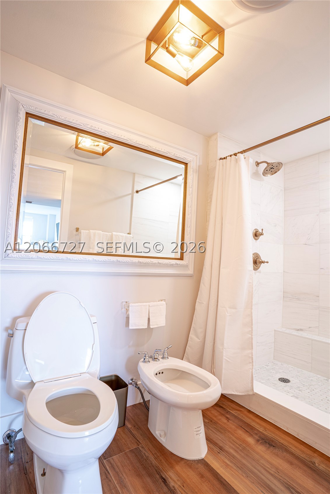 199 Ocean Lane Dr #1207, Key Biscayne FL 33149