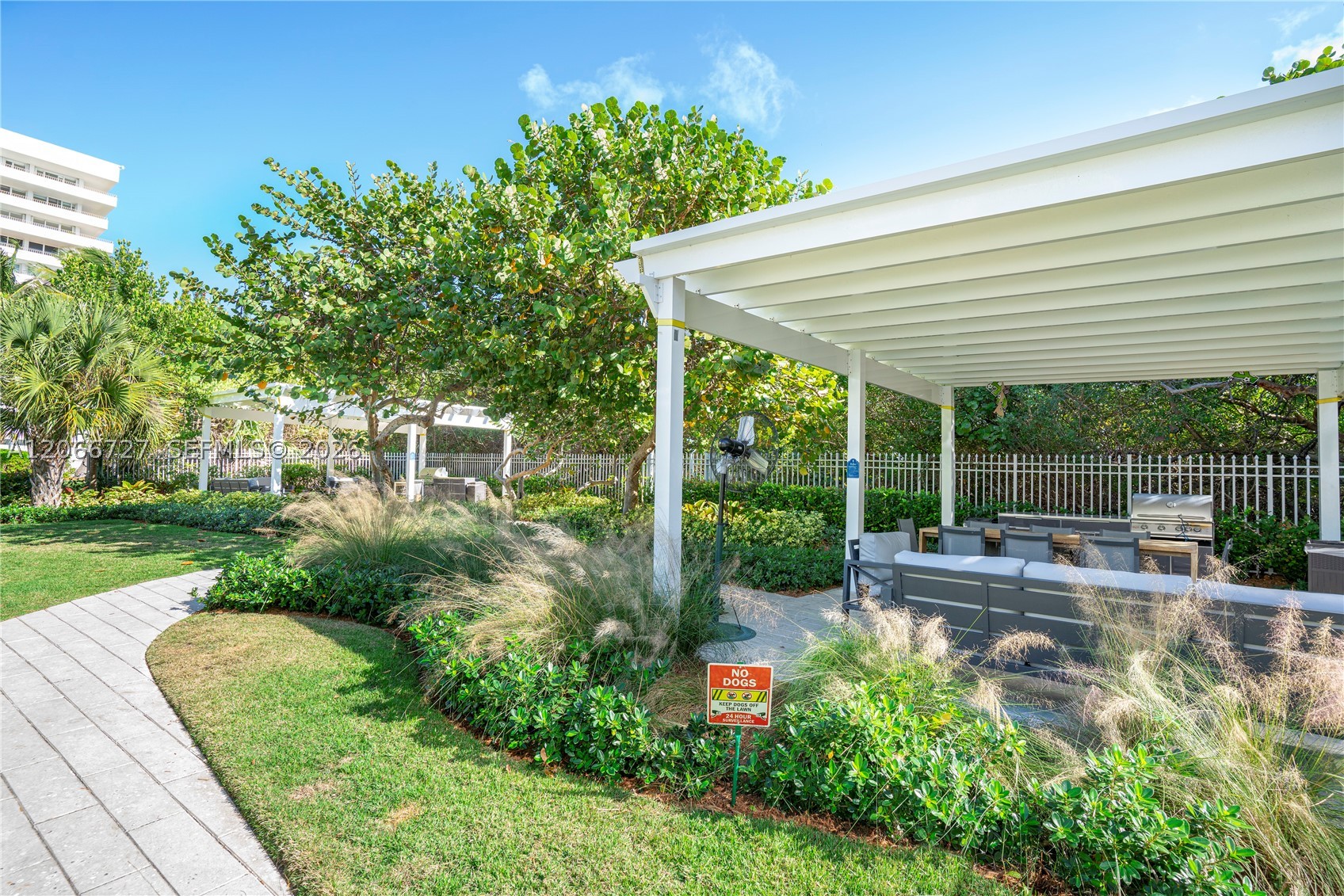 199 Ocean Lane Dr #1207, Key Biscayne FL 33149