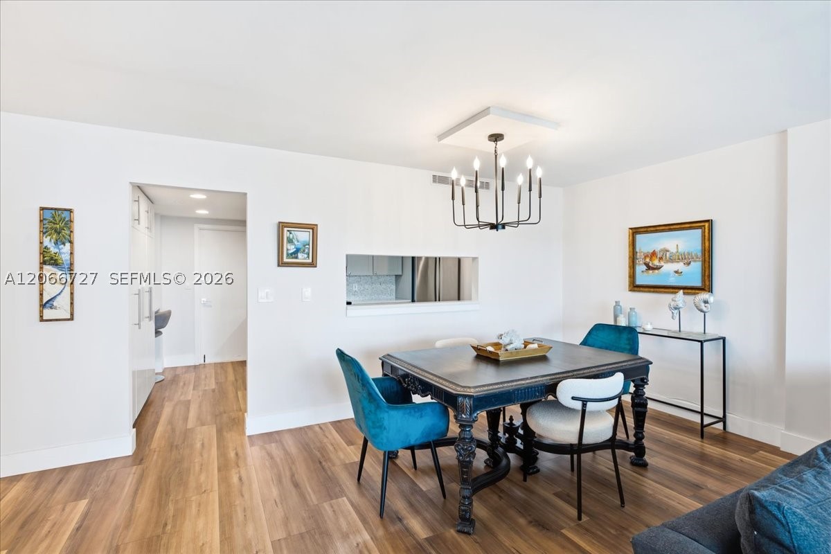 199 Ocean Lane Dr #1207, Key Biscayne FL 33149