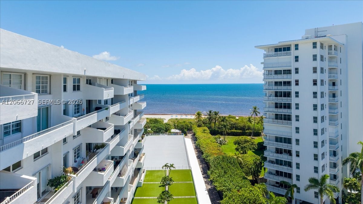199 Ocean Lane Dr #1207, Key Biscayne FL 33149