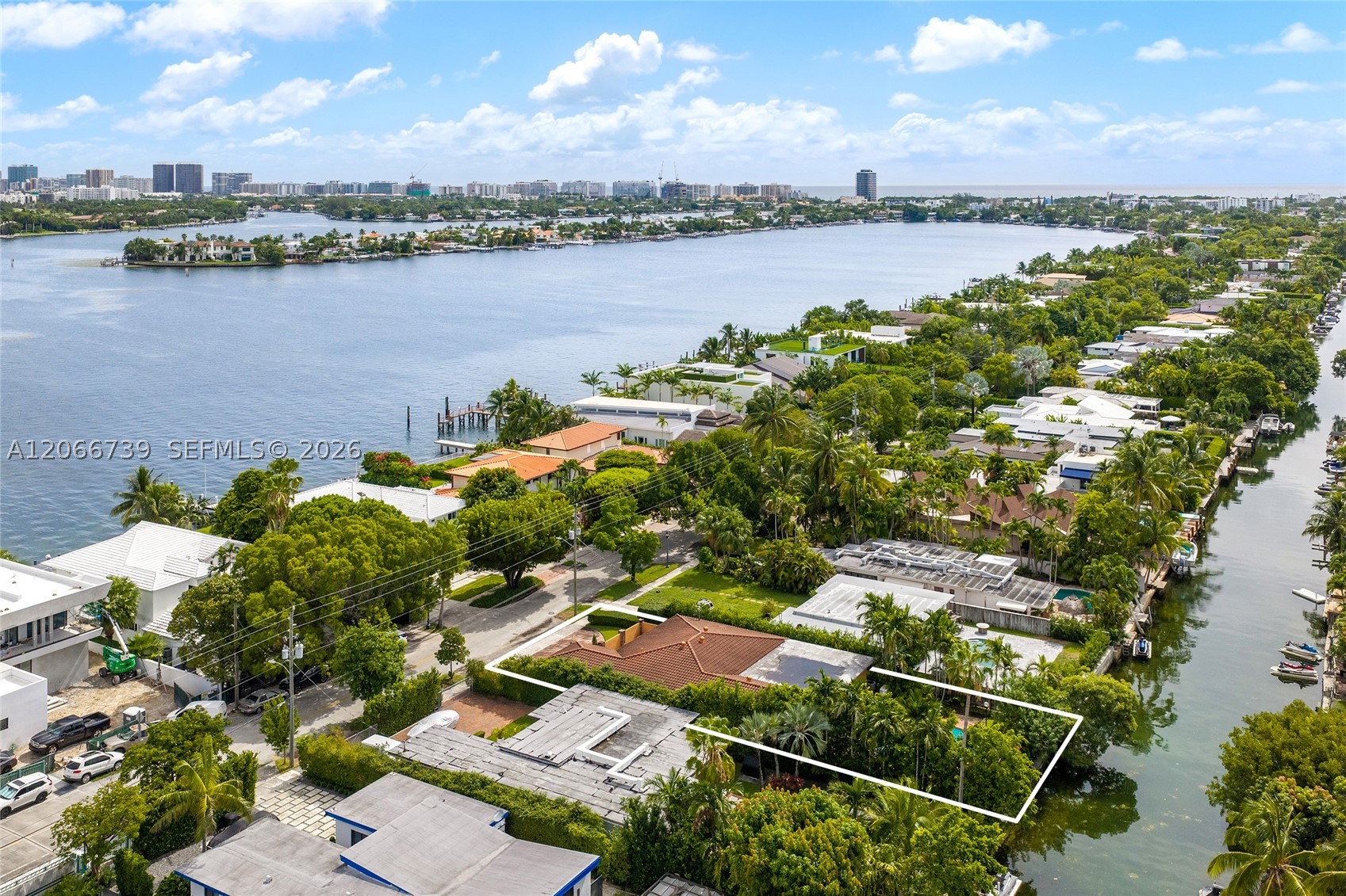 1860 Cleveland Rd, Miami Beach FL 33141
