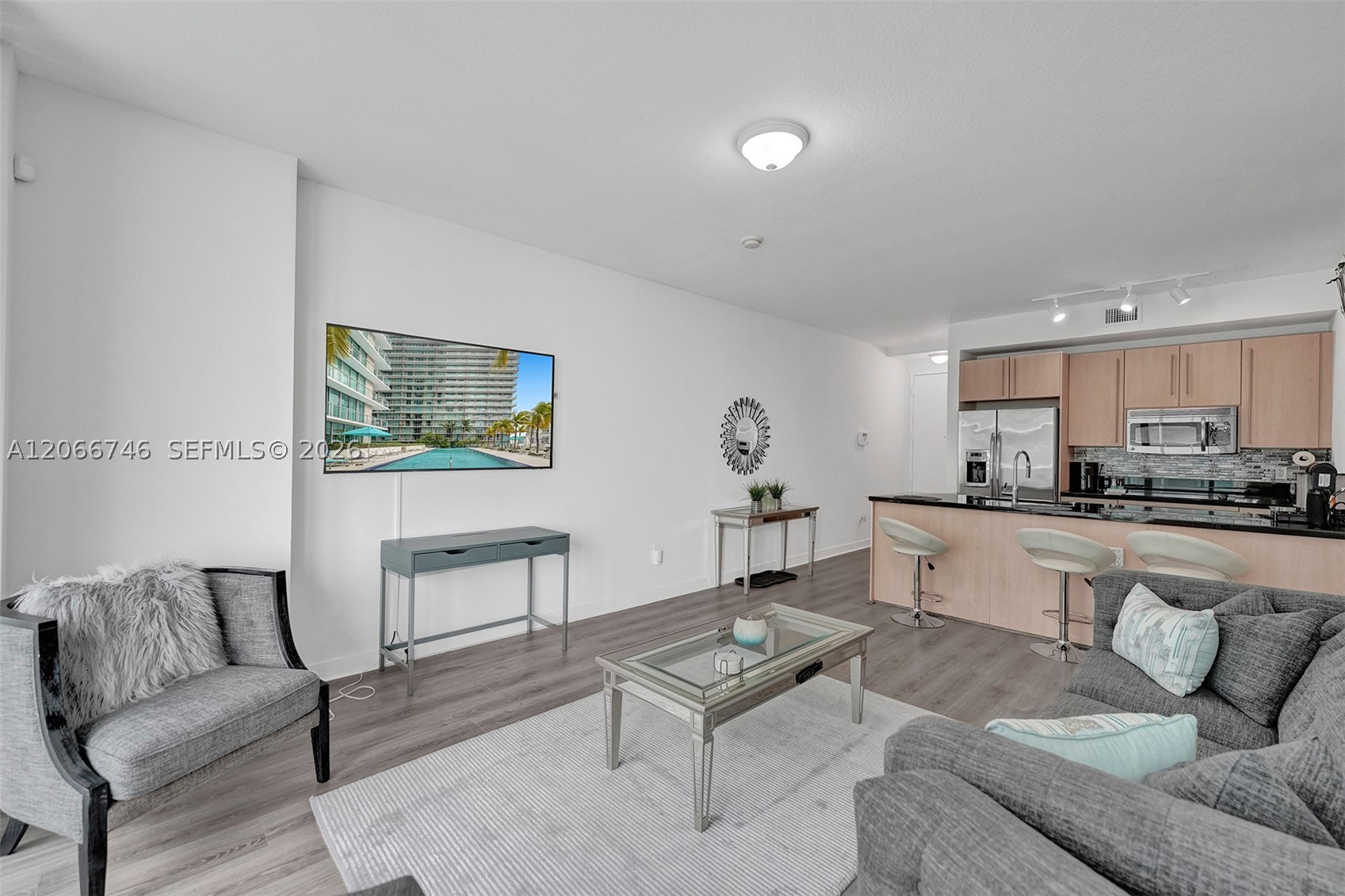 79 SW 12th St #3608-S, Miami FL 33130