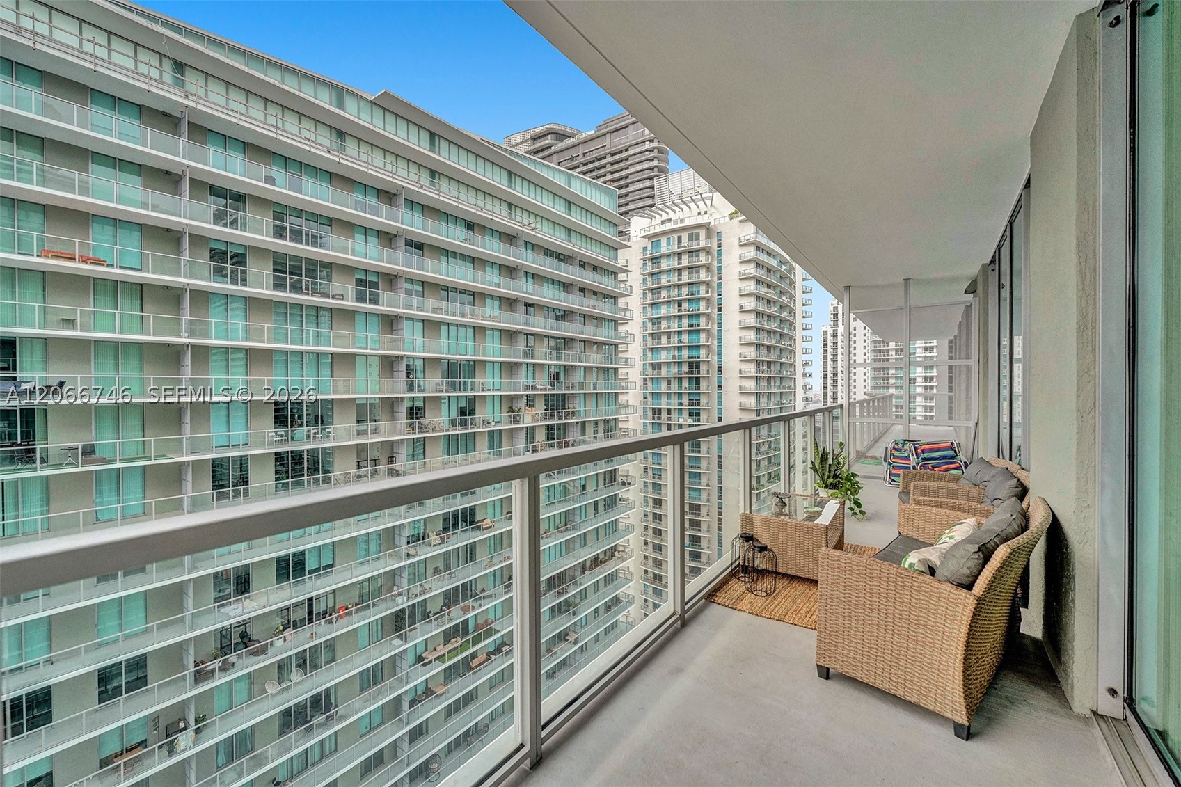 79 SW 12th St #3608-S, Miami FL 33130