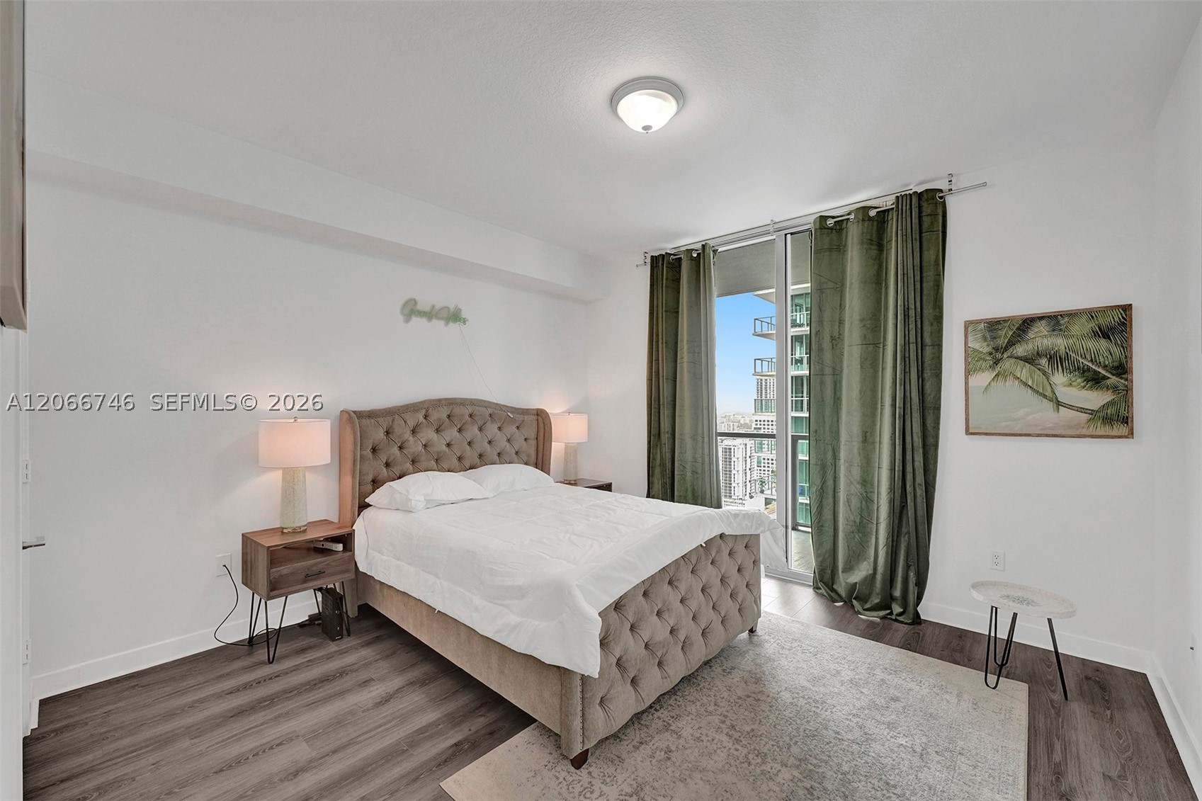 79 SW 12th St #3608-S, Miami FL 33130