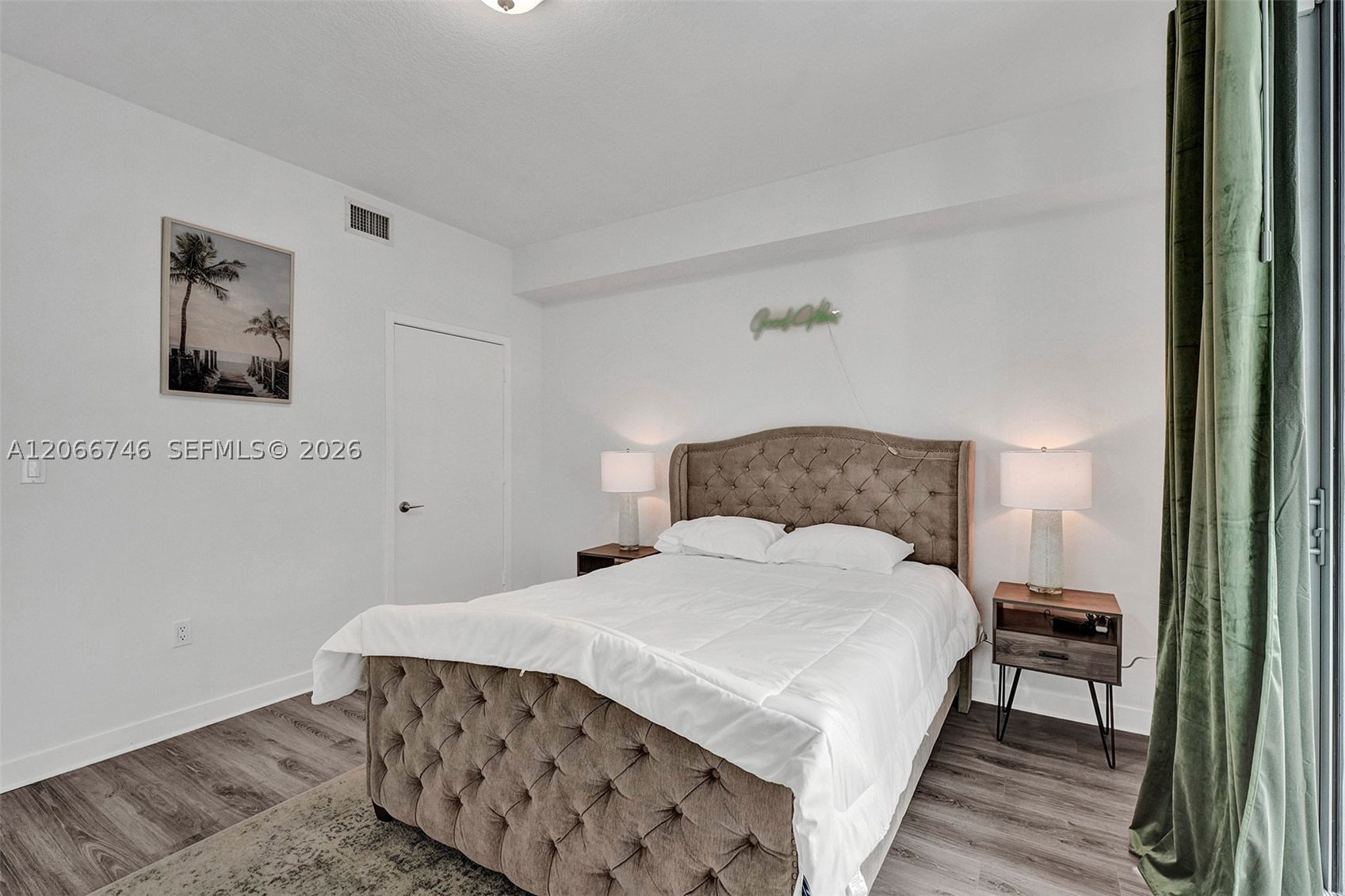 79 SW 12th St #3608-S, Miami FL 33130