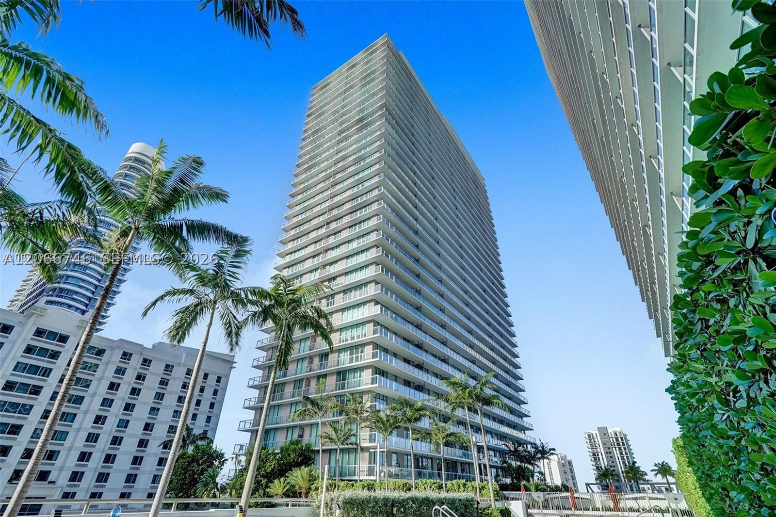 79 SW 12th St #3608-S, Miami FL 33130