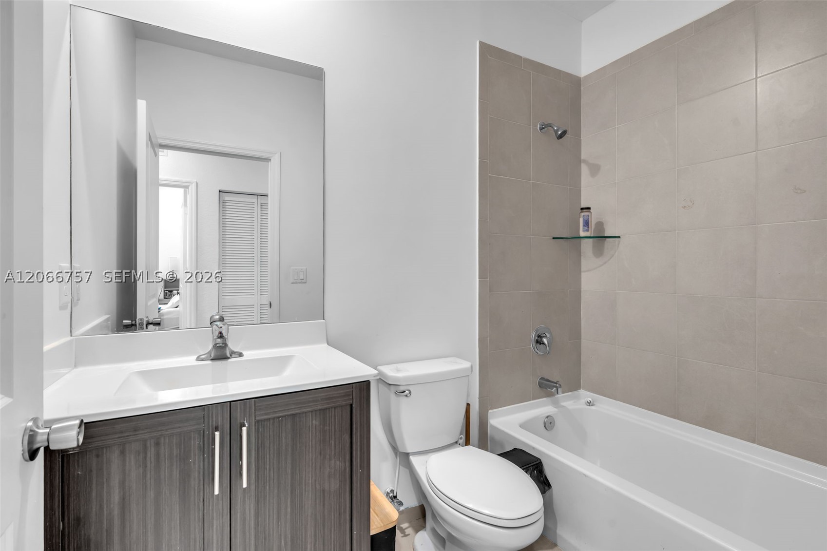 21444 NE 2nd Path, Miami FL 33179