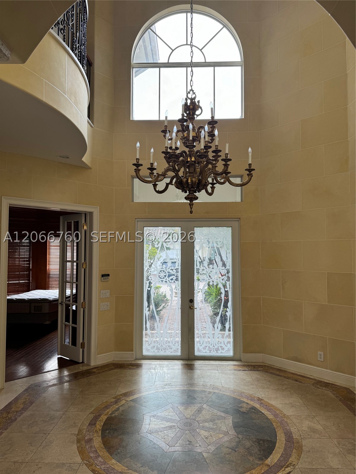 891 Captiva Dr, Hollywood FL 33019