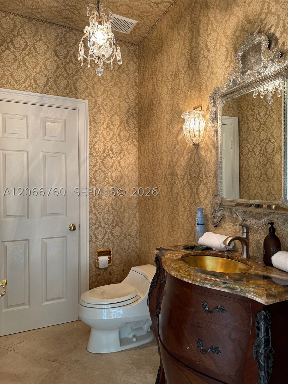891 Captiva Dr, Hollywood FL 33019