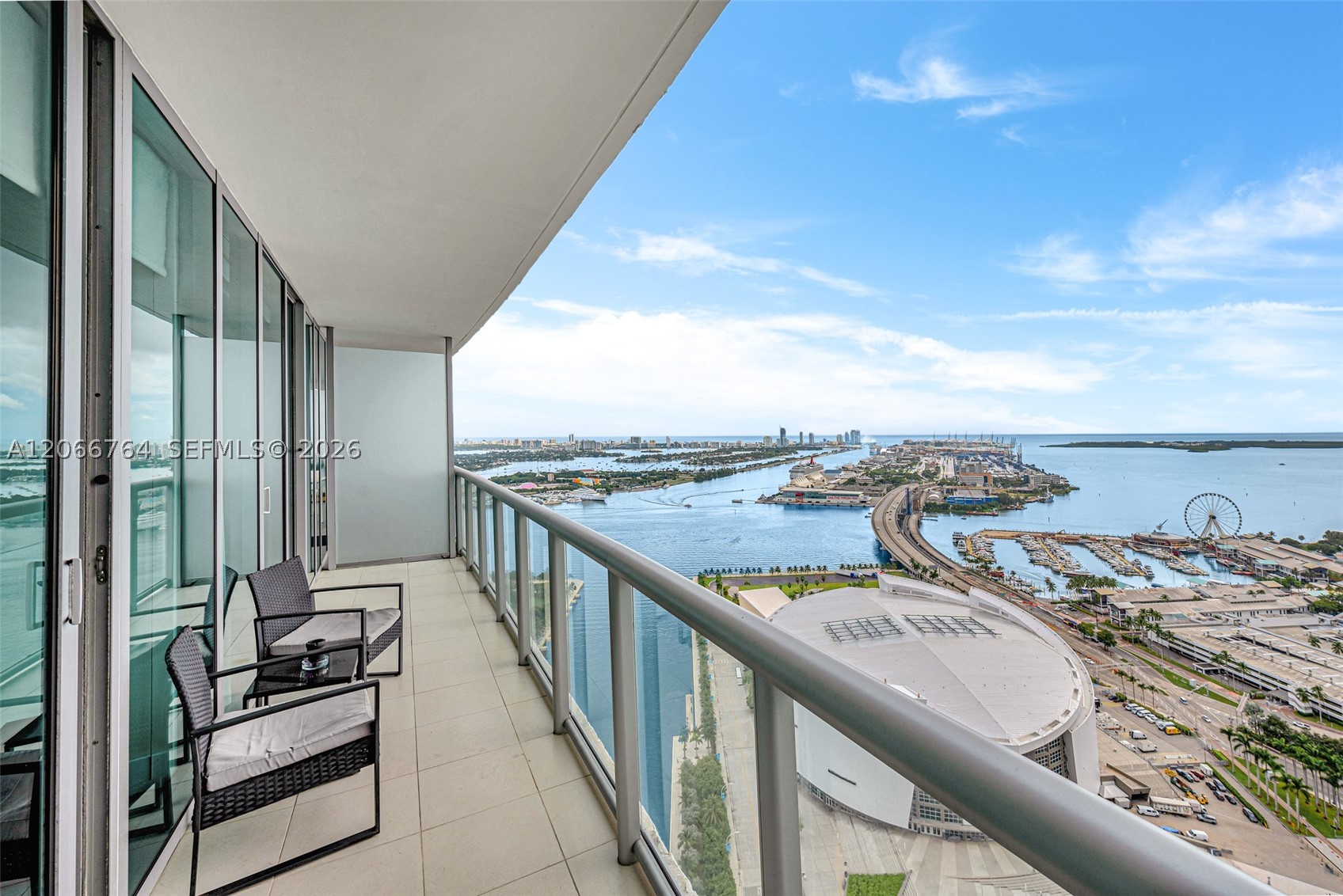 Miami FL 33132 - A12066764