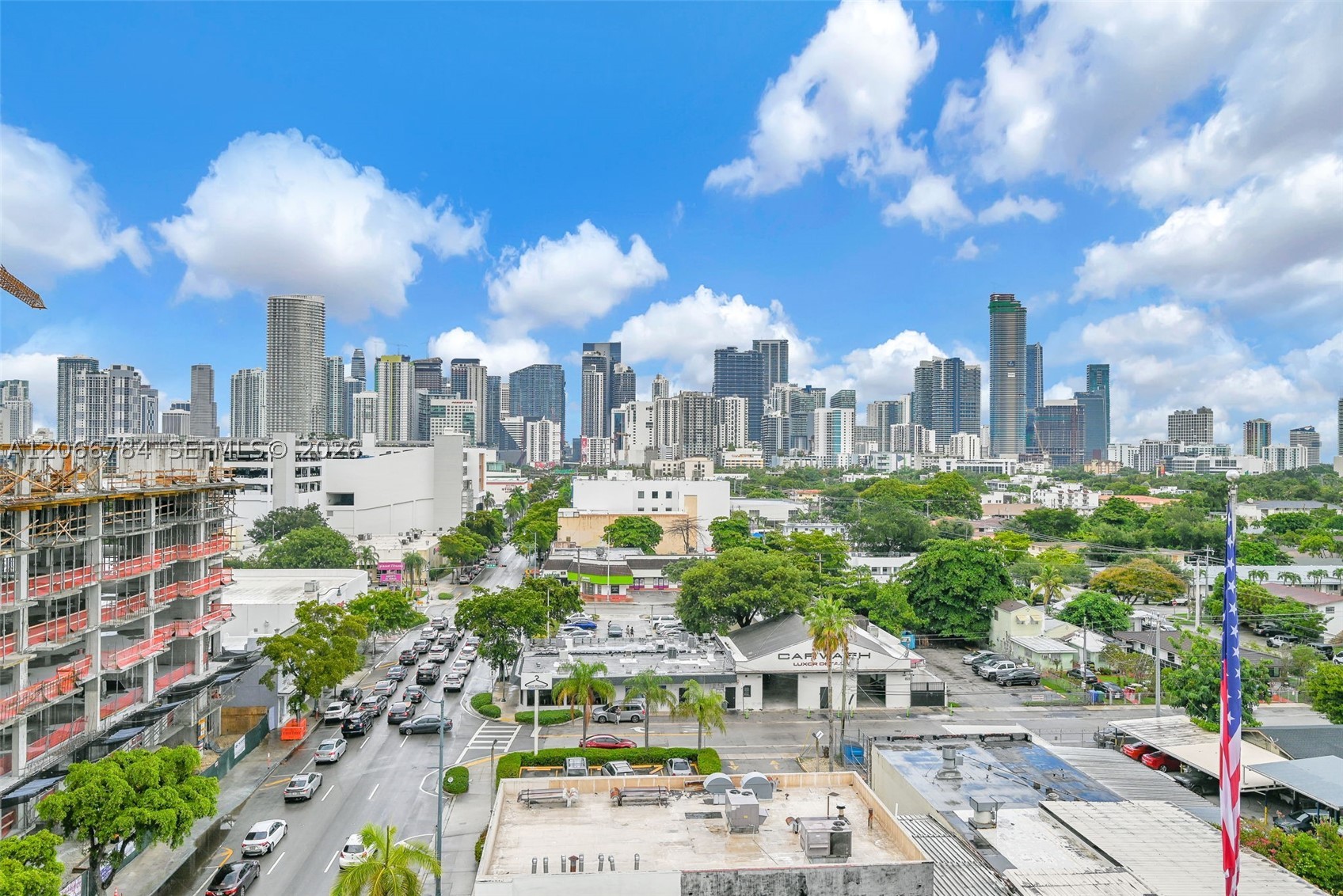900 SW 8th St #908, Miami FL 33130