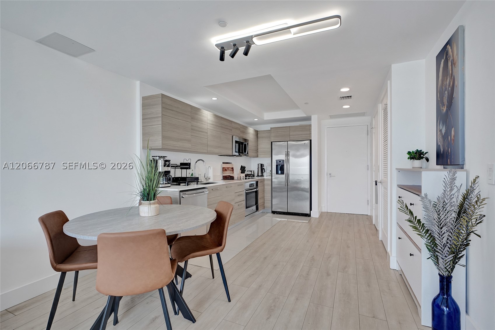 121 NE 34th St #2310, Miami FL 33137