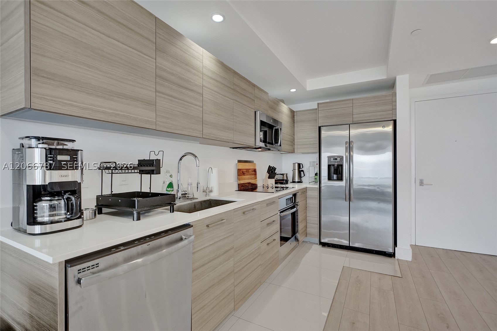121 NE 34th St #2310, Miami FL 33137