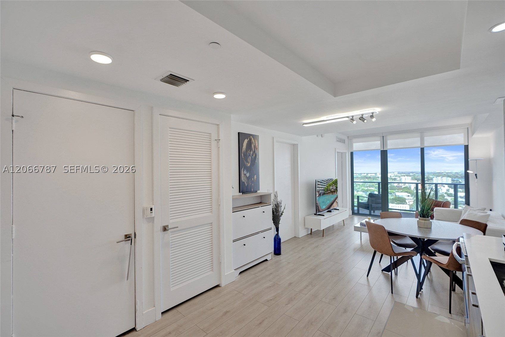 121 NE 34th St #2310, Miami FL 33137