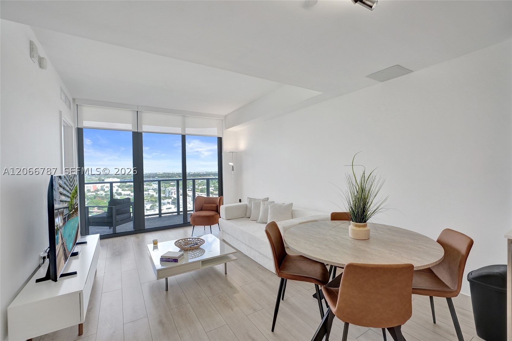 121 NE 34th St #2310, Miami FL 33137