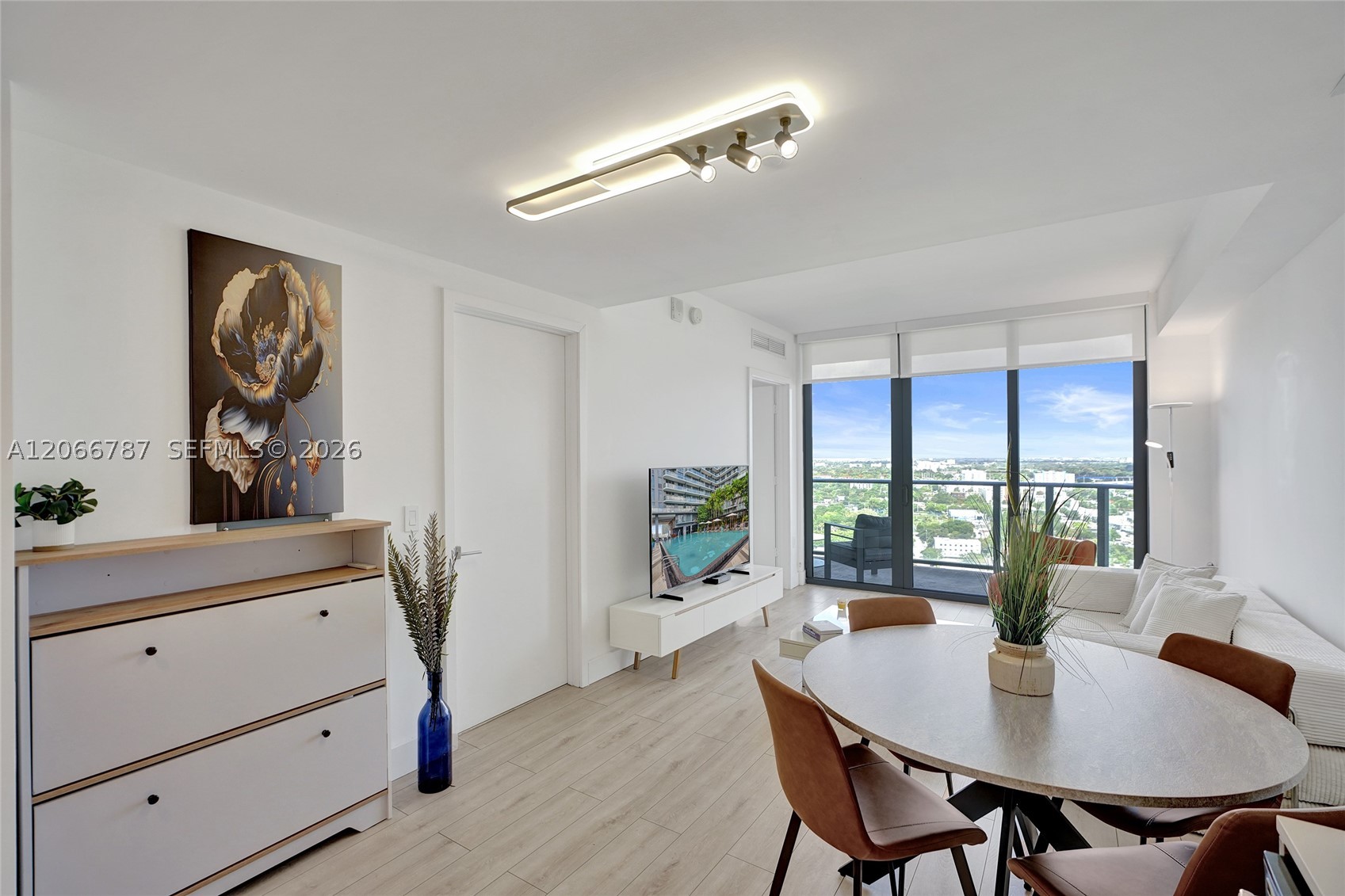 121 NE 34th St #2310, Miami FL 33137