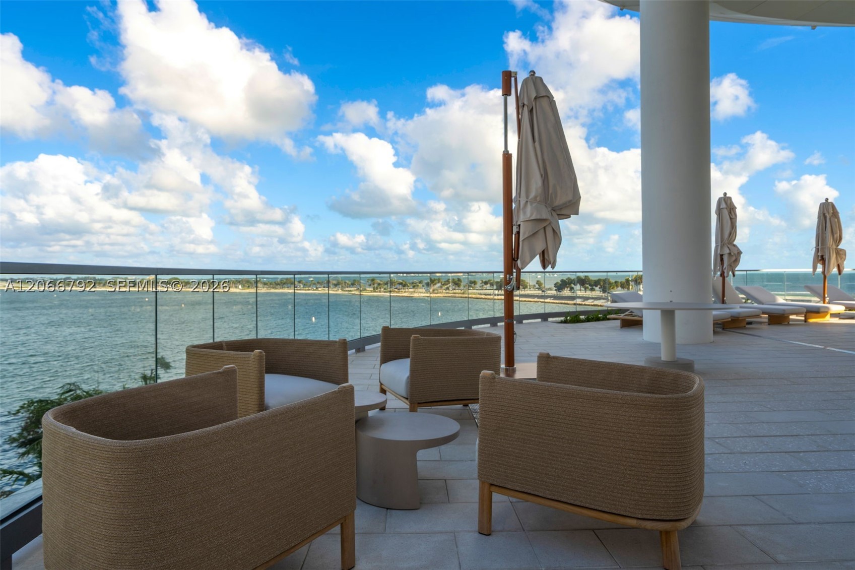 175 SE 25 RD #3003, Miami FL 33129
