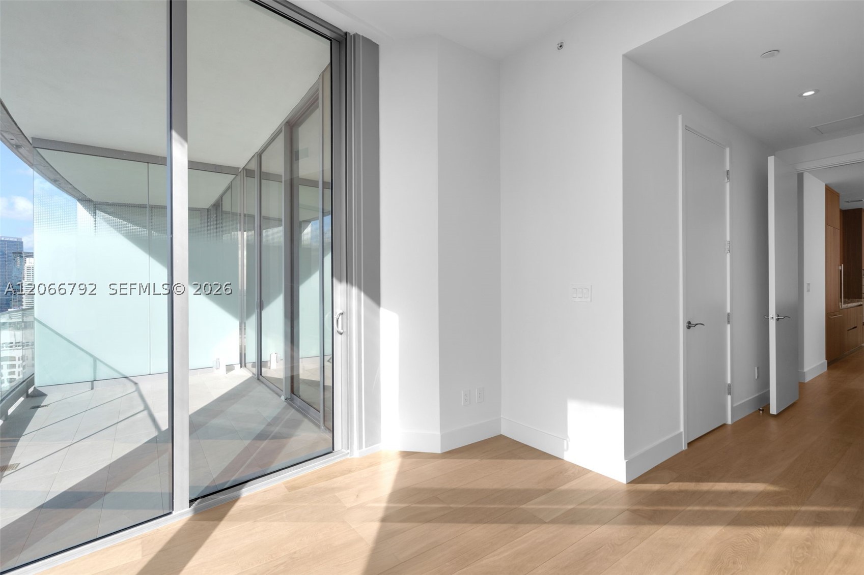 175 SE 25 RD #3003, Miami FL 33129