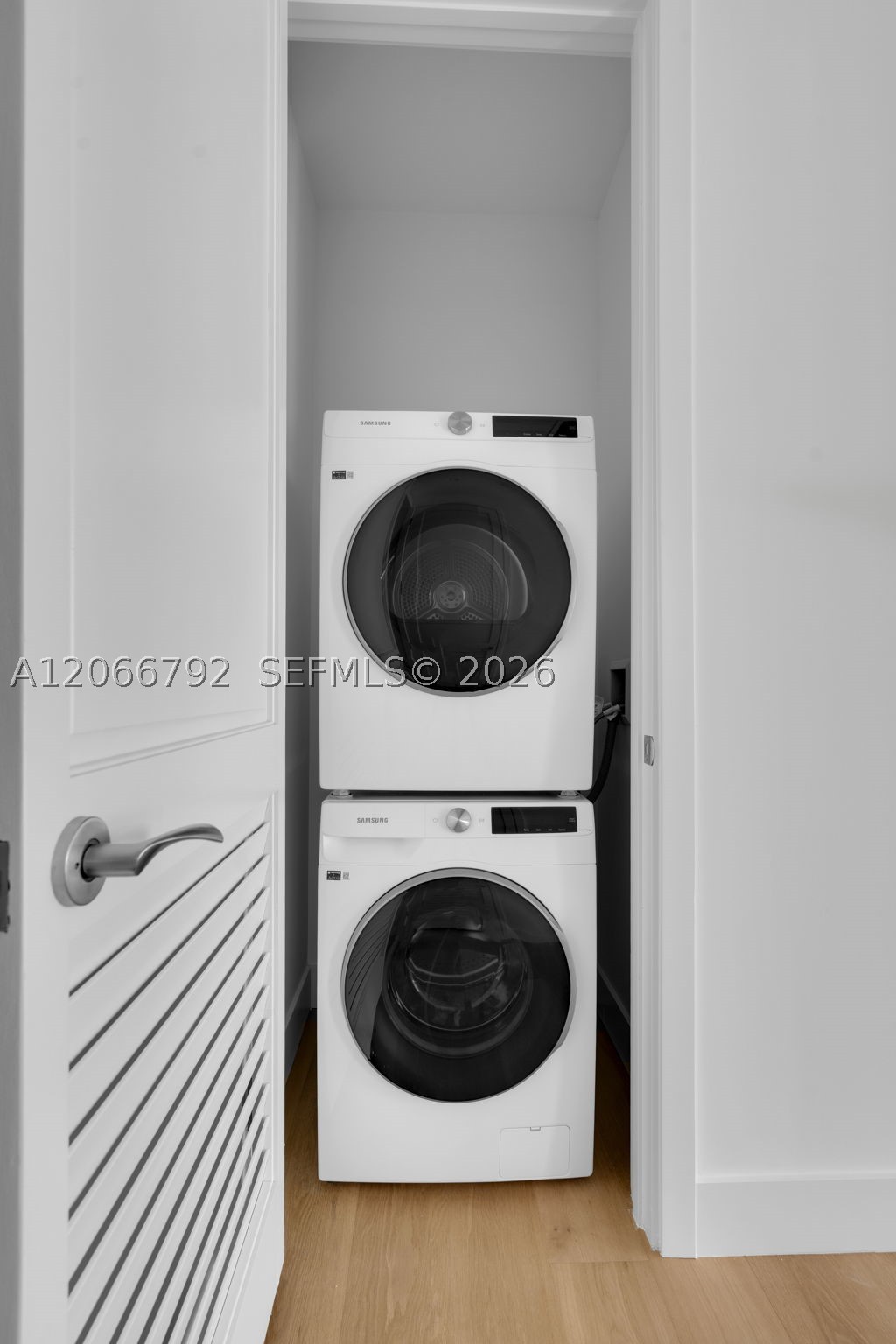 175 SE 25 RD #3003, Miami FL 33129