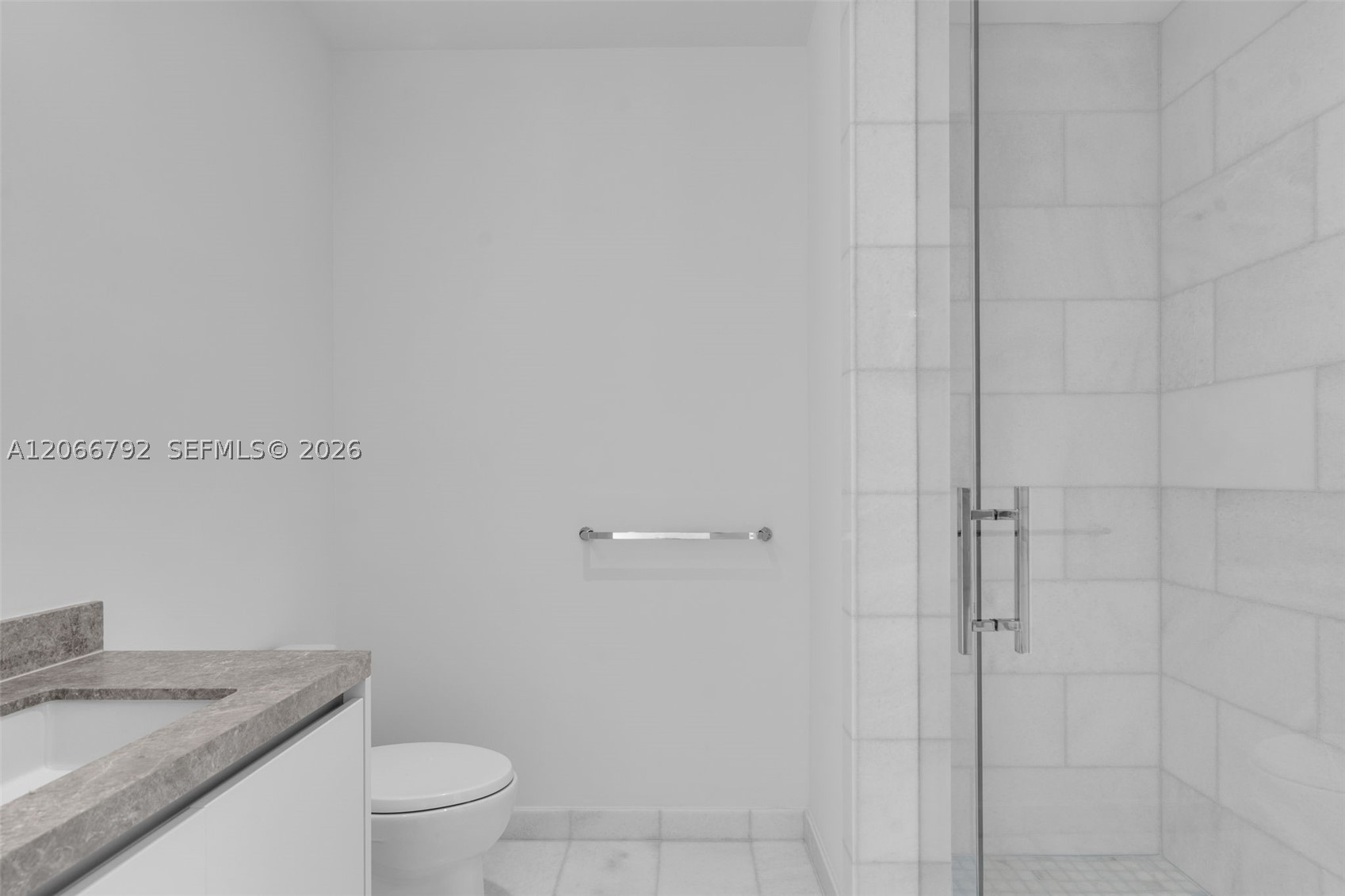 175 SE 25 RD #3003, Miami FL 33129