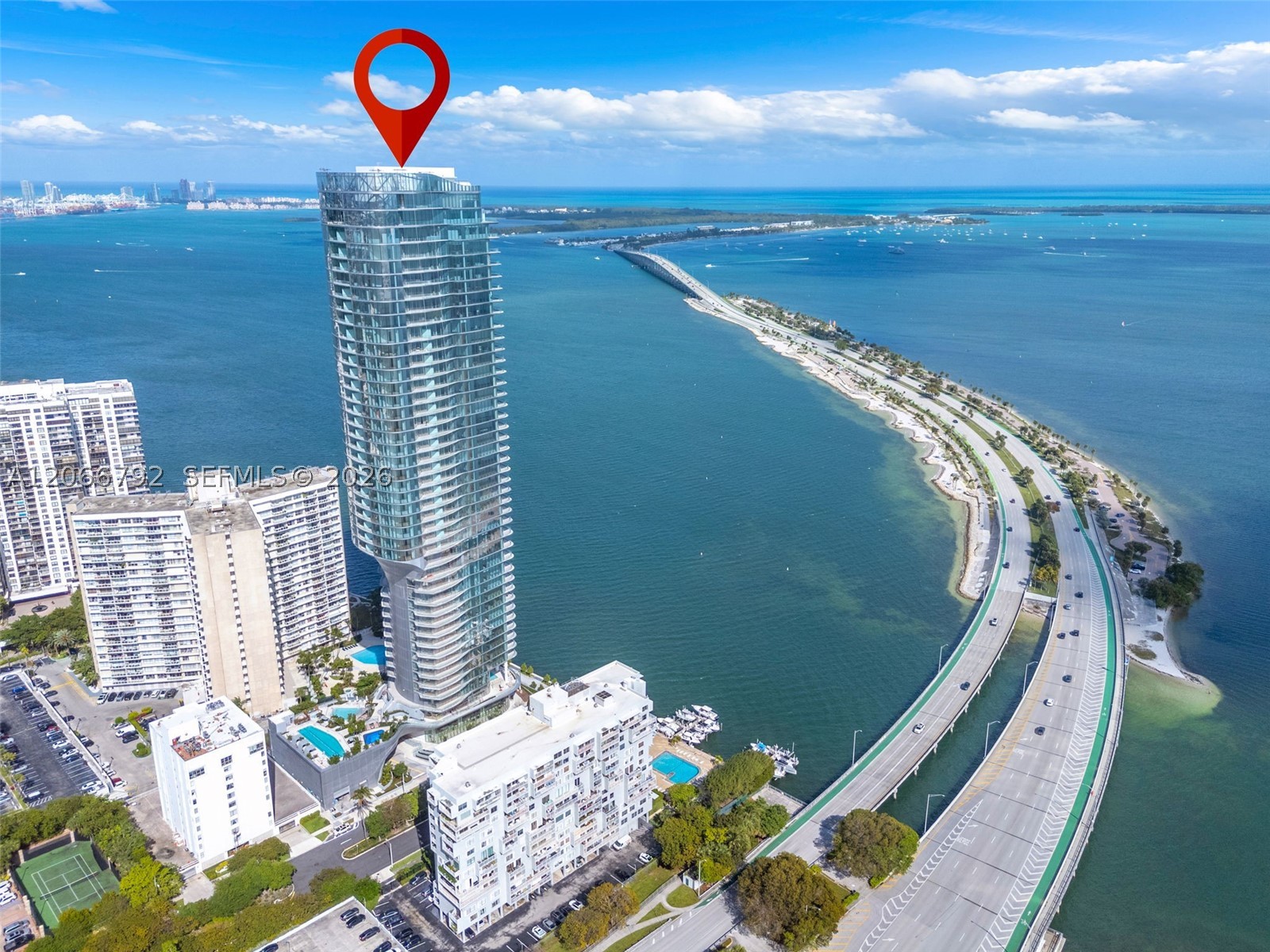 175 SE 25 RD #3003, Miami FL 33129