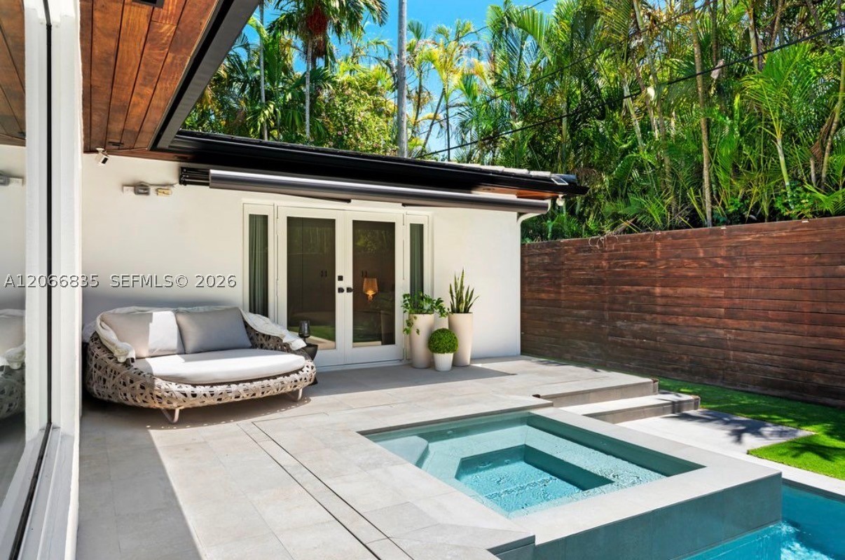 5711 Michelangelo St, Coral Gables FL 33146