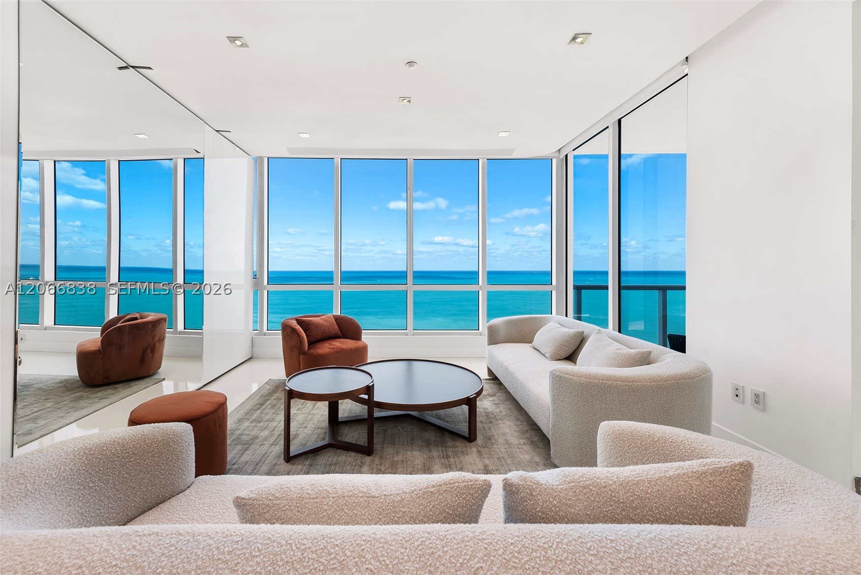 100 S Pointe Dr #2306, Miami Beach FL 33139
