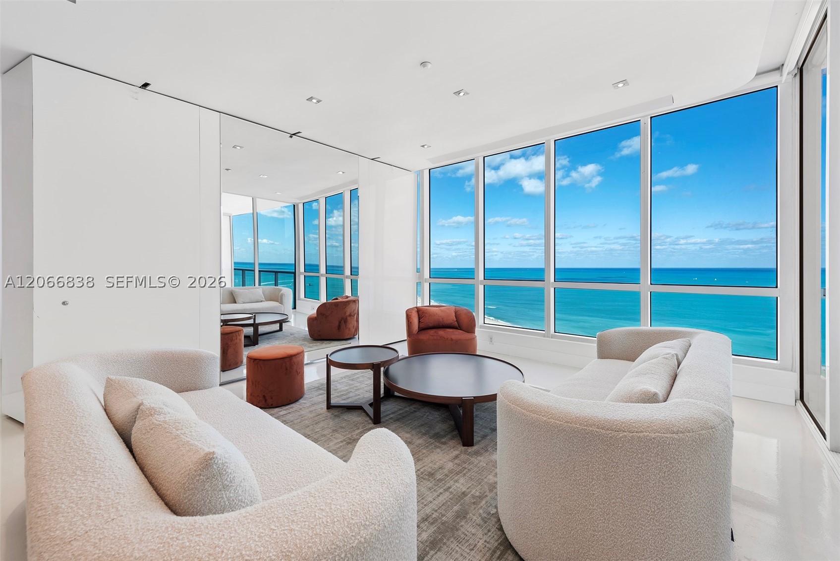 100 S Pointe Dr #2306, Miami Beach FL 33139