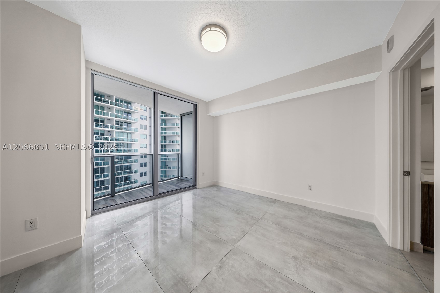 488 NE 18th St #2109, Miami FL 33132