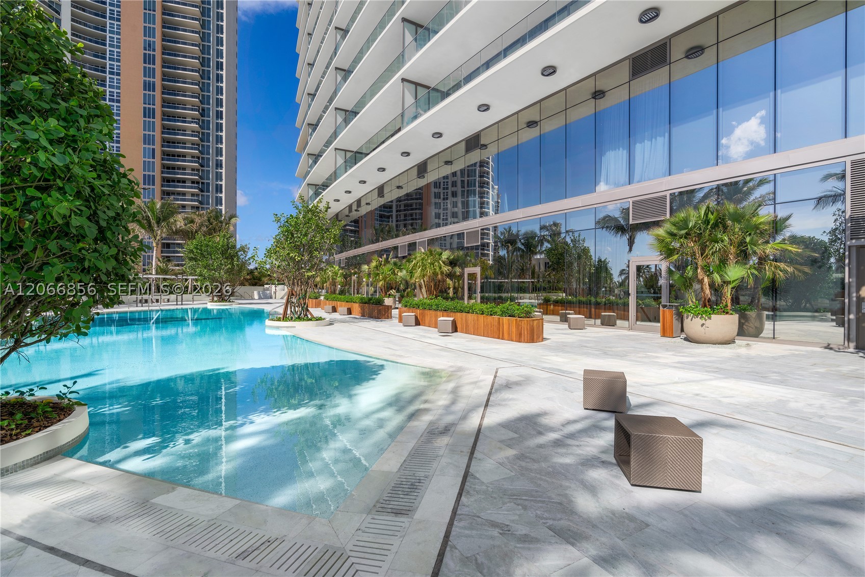 18975 Collins Ave #2303, Sunny Isles Beach FL 33160