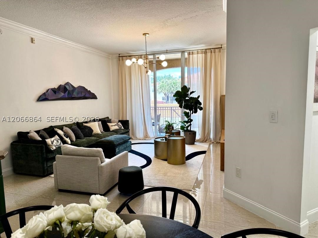 3001 NE 185th St #225, Aventura FL 33180