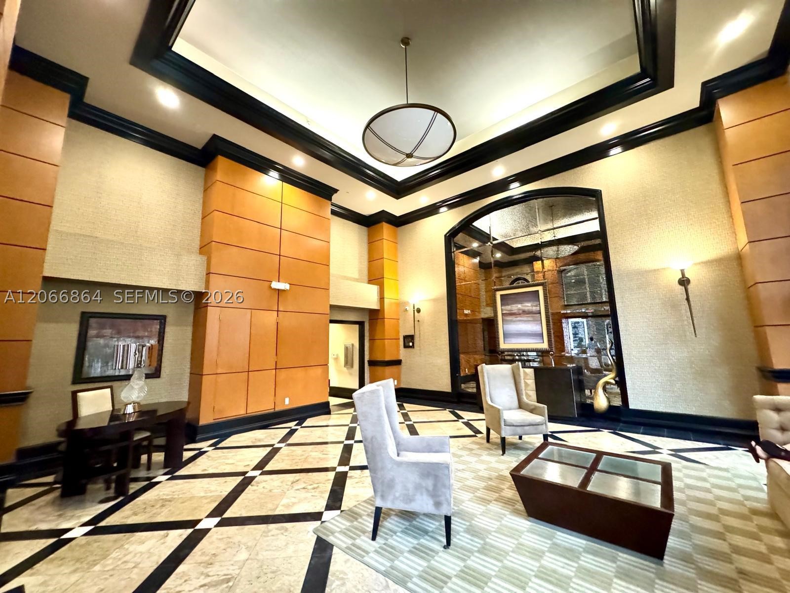 3001 NE 185th St #225, Aventura FL 33180