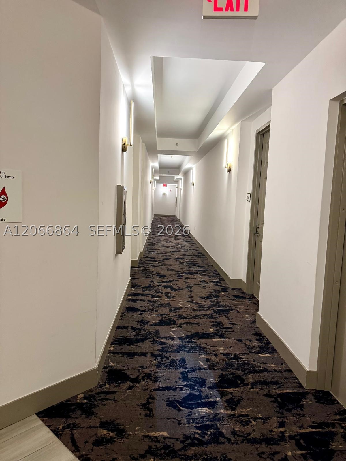 3001 NE 185th St #225, Aventura FL 33180