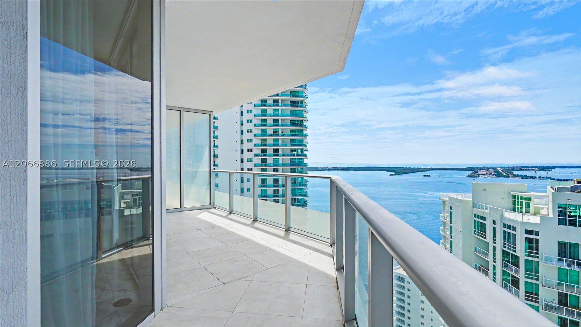 1300 Brickell Bay Dr #3102, Miami FL 33131