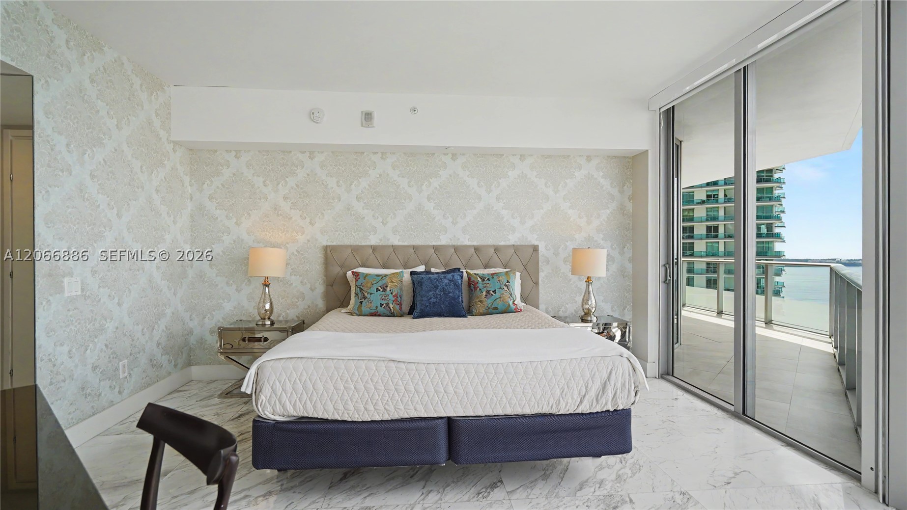 1300 Brickell Bay Dr #3102, Miami FL 33131