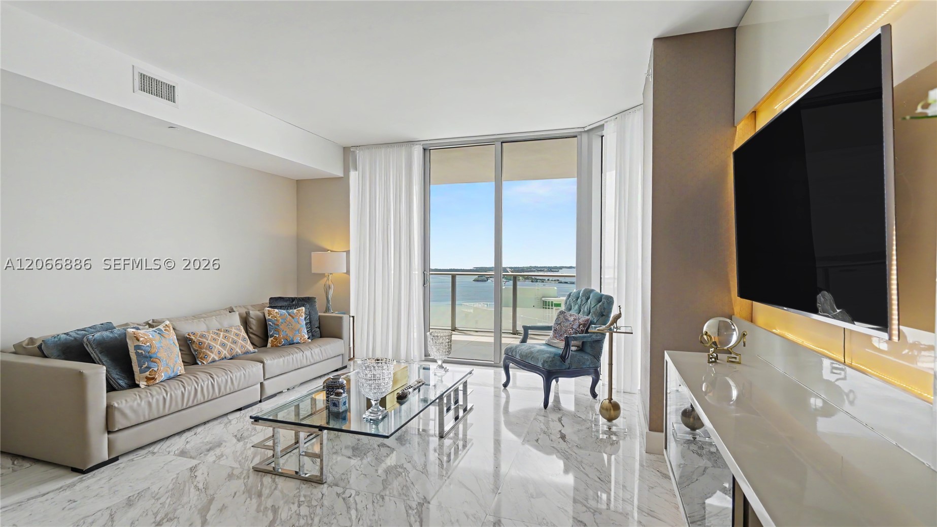 1300 Brickell Bay Dr #3102, Miami FL 33131
