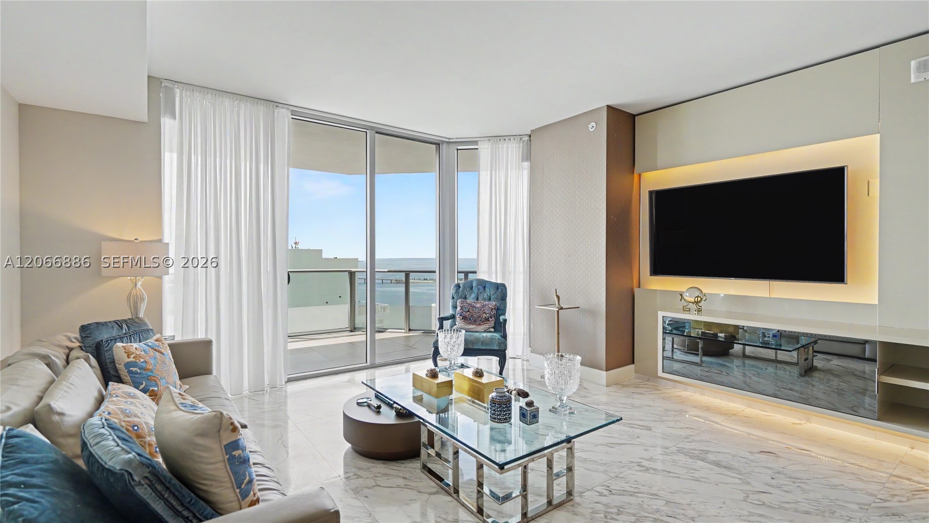 1300 Brickell Bay Dr #3102, Miami FL 33131