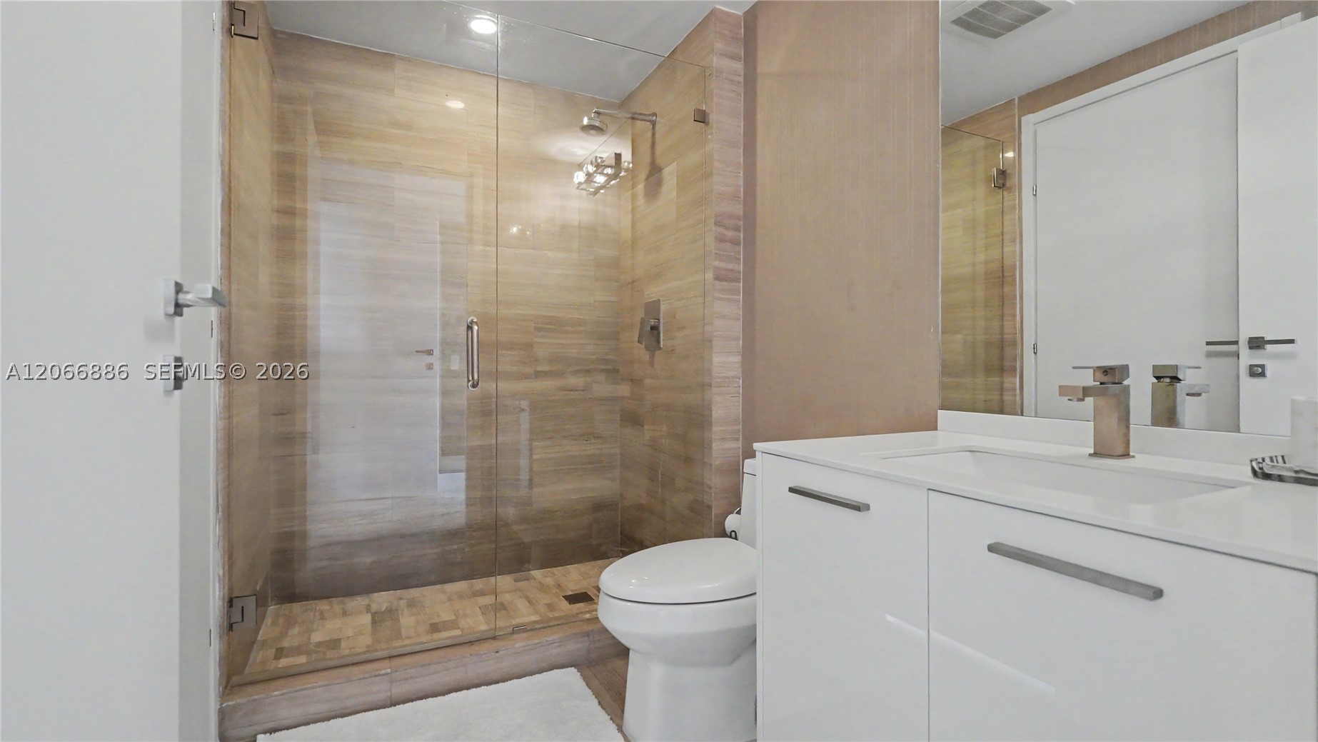 1300 Brickell Bay Dr #3102, Miami FL 33131