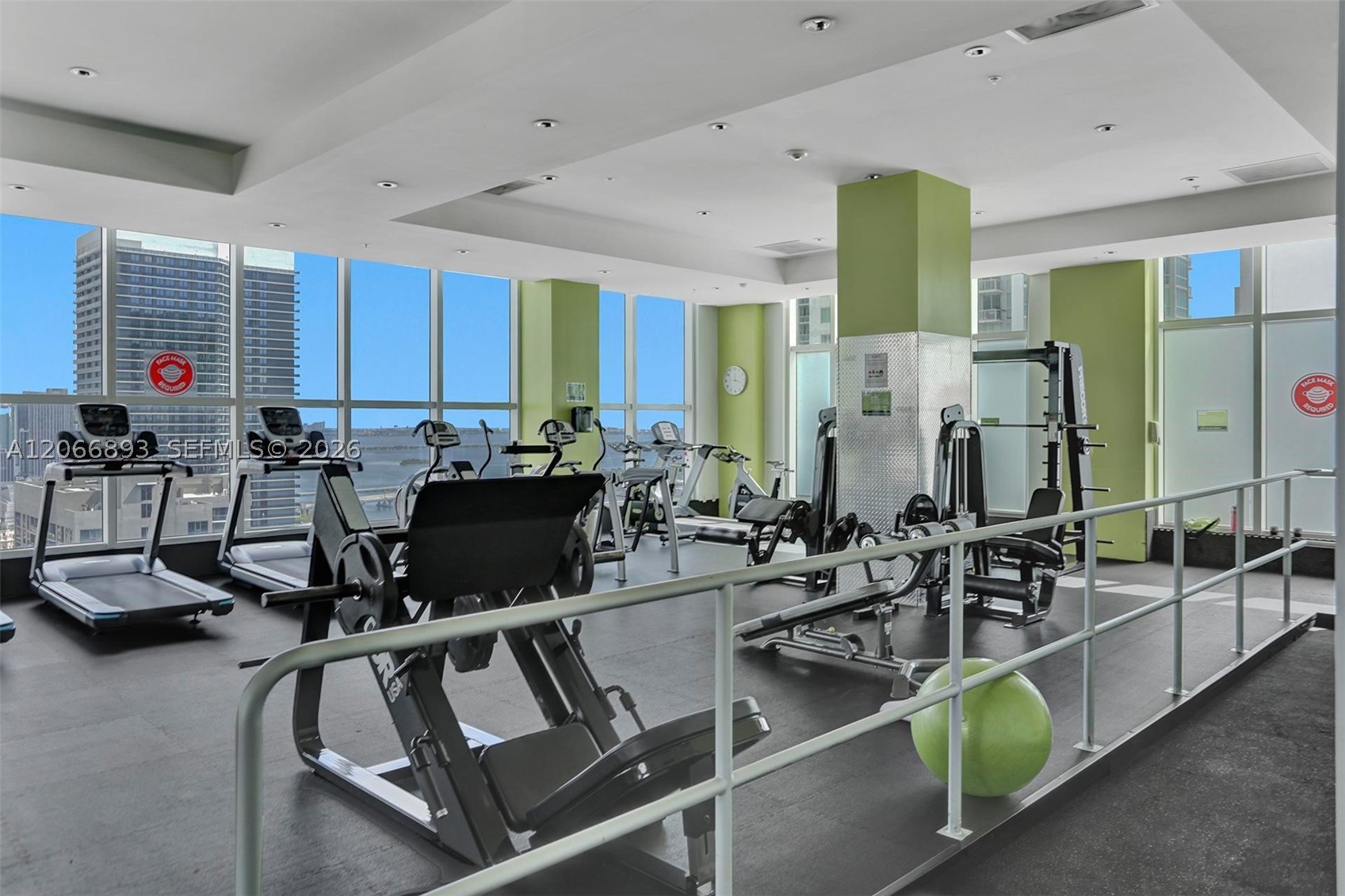 133 NE 2nd Ave #1908, Miami FL 33132