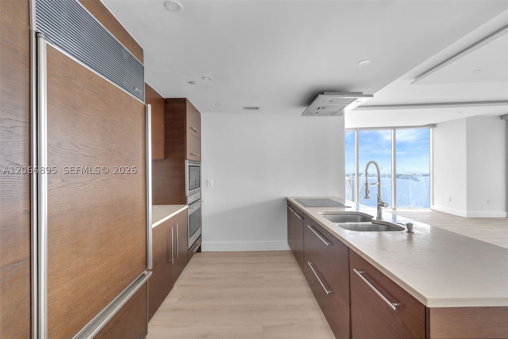 495 Brickell Ave #3601, Miami FL 33131