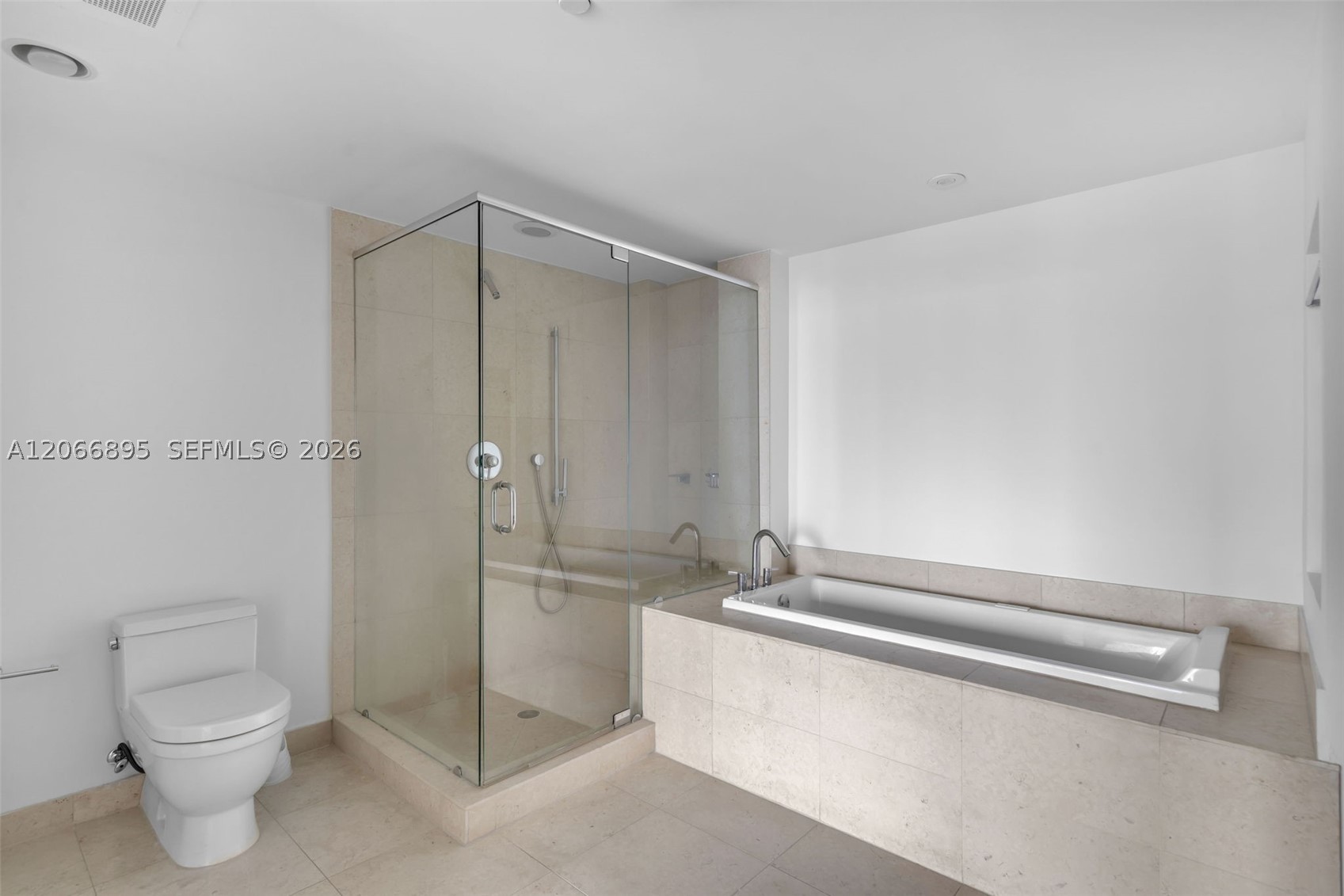 495 Brickell Ave #3601, Miami FL 33131