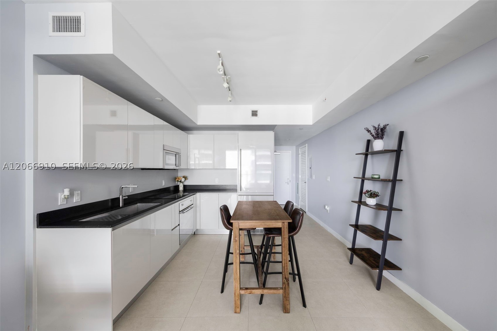 1010 Brickell Ave #3610, Miami FL 33131